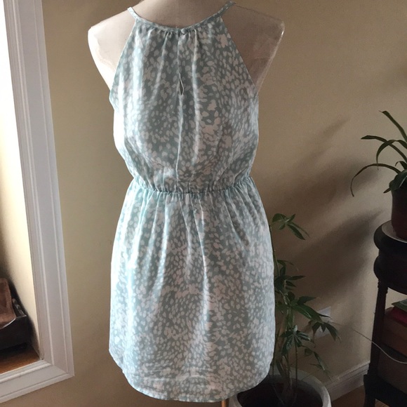 Dress - Picture 4 of 6